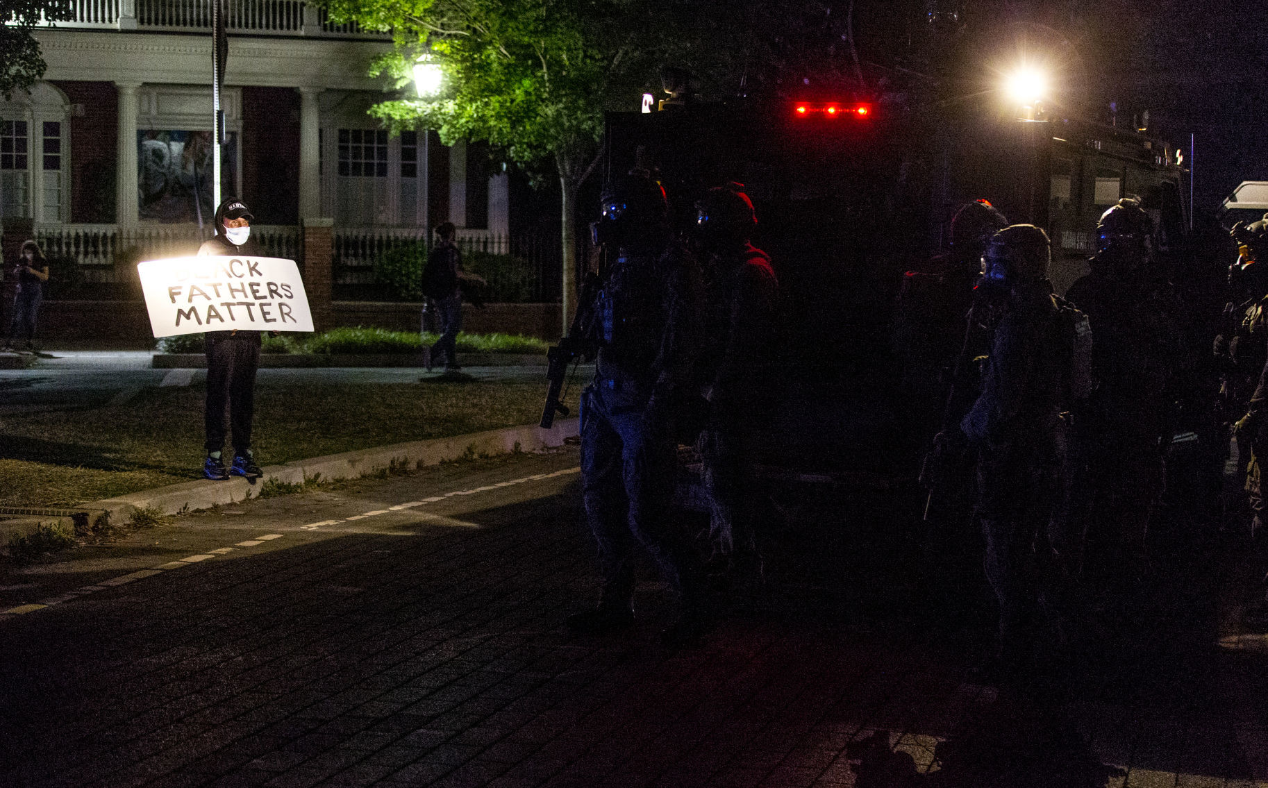 Protest at Lee Monument